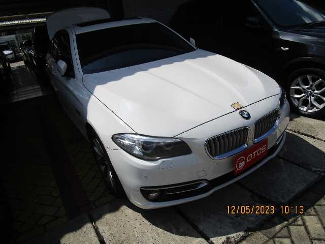 2014 BMW 520i 2.0 - Foto 1 dari 6