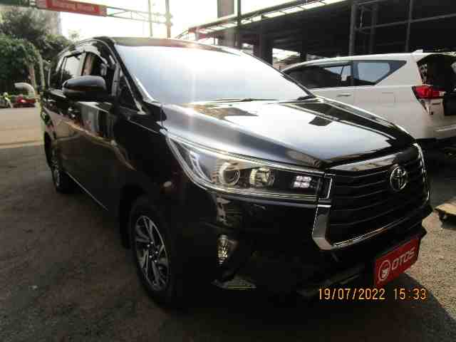 2021 Toyota Kijang Innova 2.0 V - Foto 1 dari 6