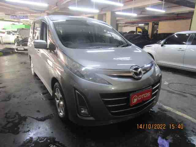 2013 Mazda Biante 2.0 Limited Edition - Foto 1 dari 6