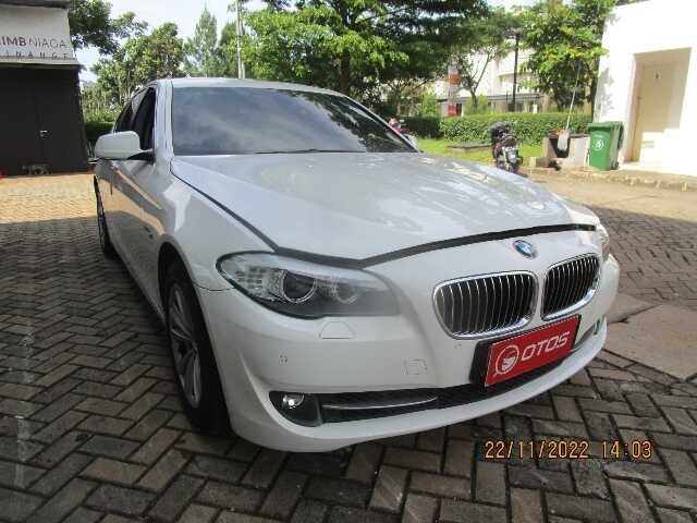 2013 BMW 520i 2.0 - Foto 1 dari 6