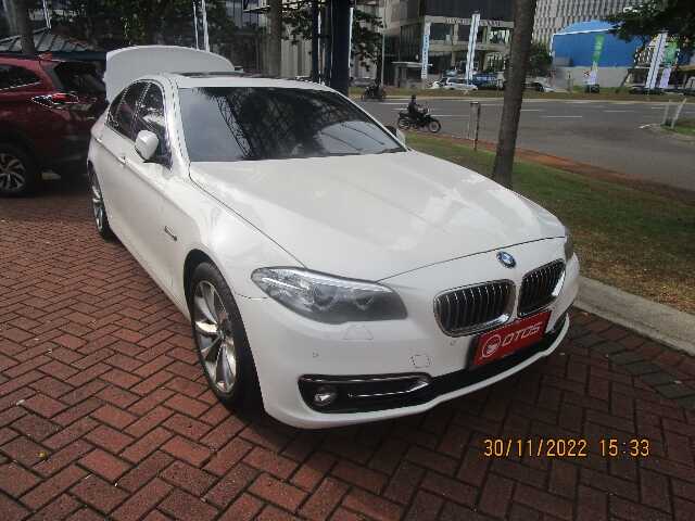 2014 BMW 520i 2.0 - Foto 1 dari 6