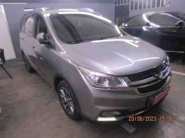 2019 Wuling Cortez 1.5 C T Lux - Foto 1 dari 9