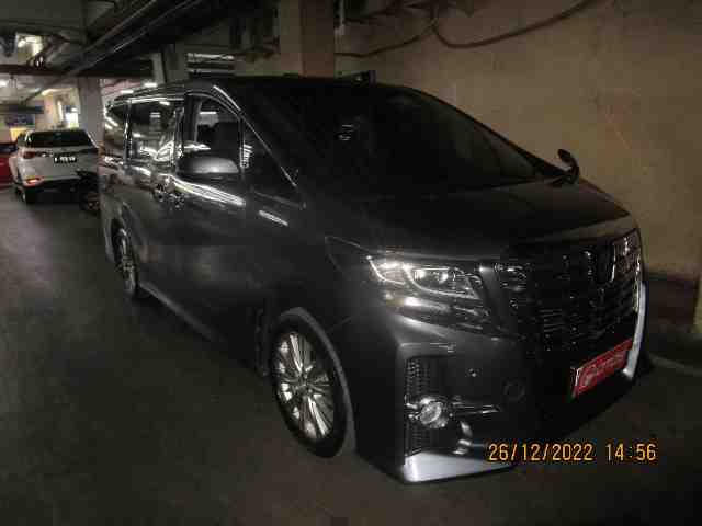 2015 Toyota Alphard 2.5 - Foto 1 dari 9