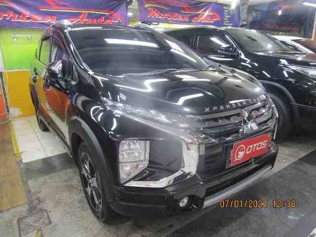 2021 Mitsubishi Xpander 1.5 Cross - Foto 1 dari 6