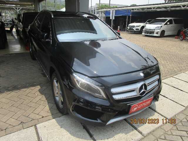 2016 Mercedes-Benz GLA200 1.6 - Foto 1 dari 6
