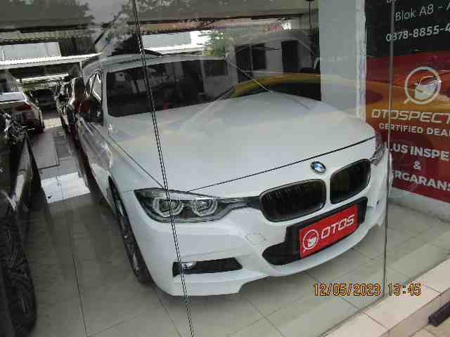 2018 BMW 330i 2.0 M Sport - Foto 1 dari 6