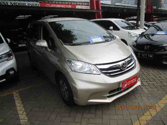 2014 Honda Freed 1.5 S