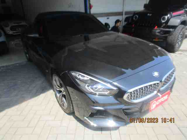 2020 BMW Z4 2.0 - Foto 1 dari 6