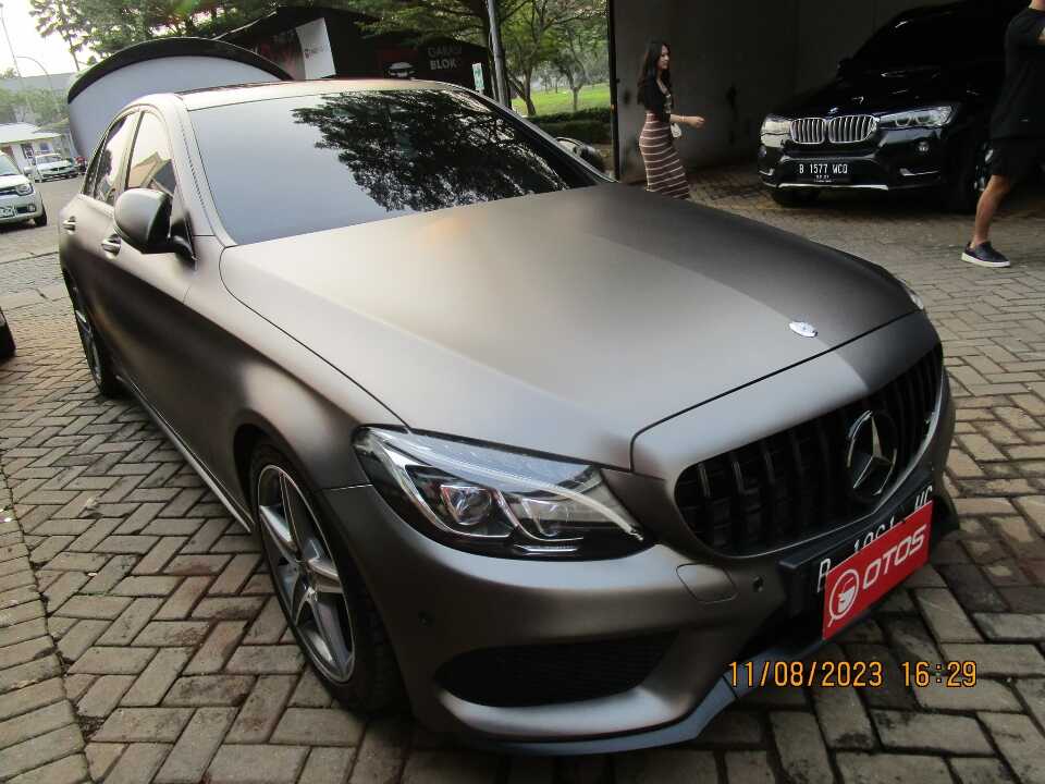 2015 Mercedes-Benz C250 2.0 - Foto 1 dari 6