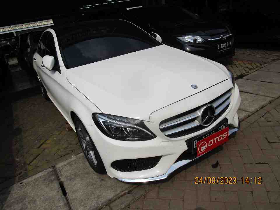 2016 Mercedes-Benz C250 2.0