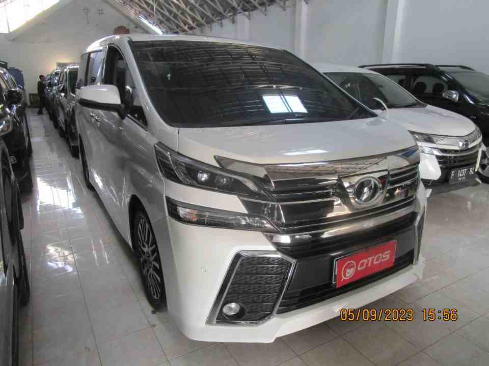 2015 Toyota Vellfire 2.5 ZG - Foto 1 dari 6