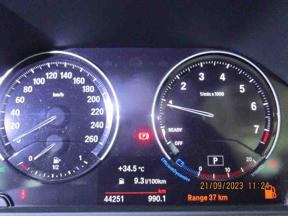 Foto Mobil Bekas Odometer BMW X1 1.5 Sdrive18i tahun 2018