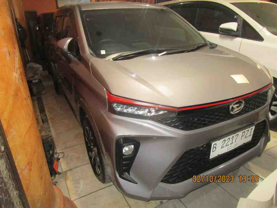 2022 Daihatsu Xenia 1.5 R Deluxe - Foto 1 dari 6