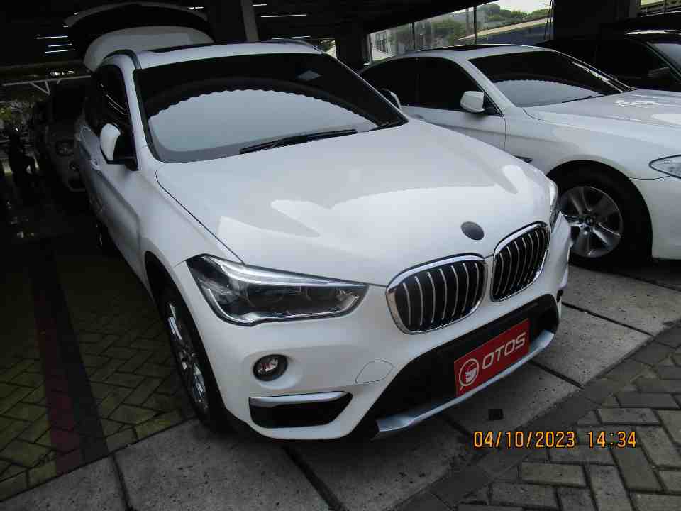 2019 BMW X1 1.5 Sdrive18i - Foto 1 dari 6