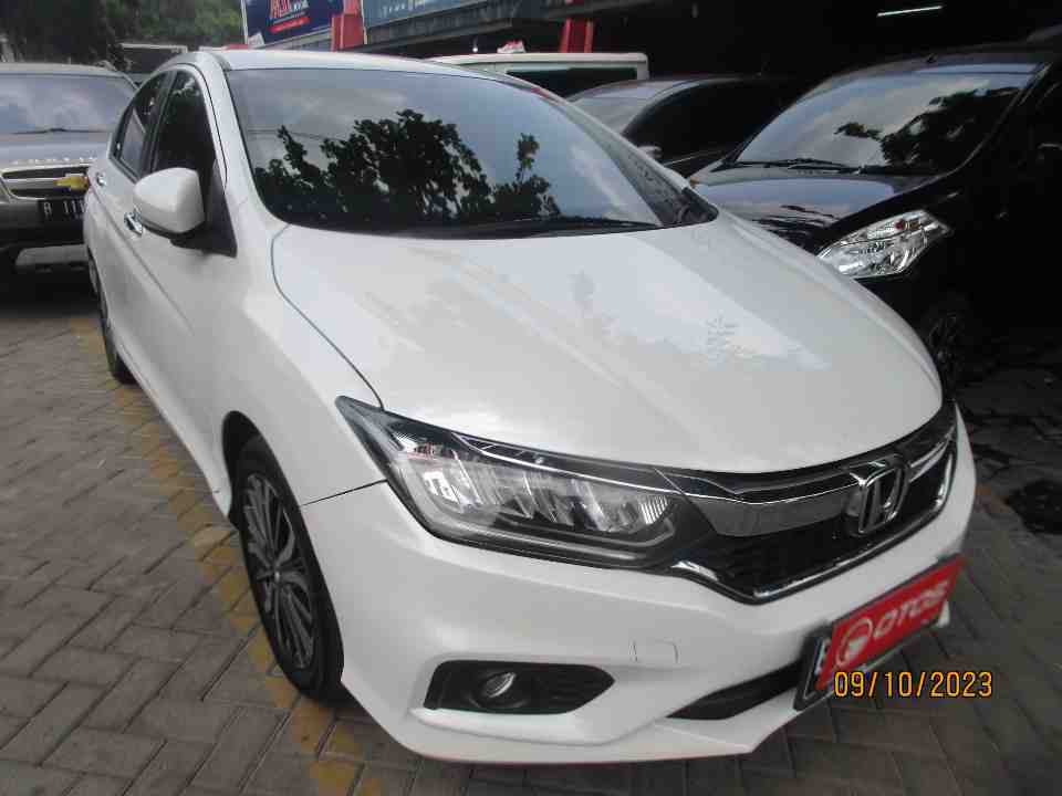 2020 Honda City 1.5 E - Foto 1 dari 6