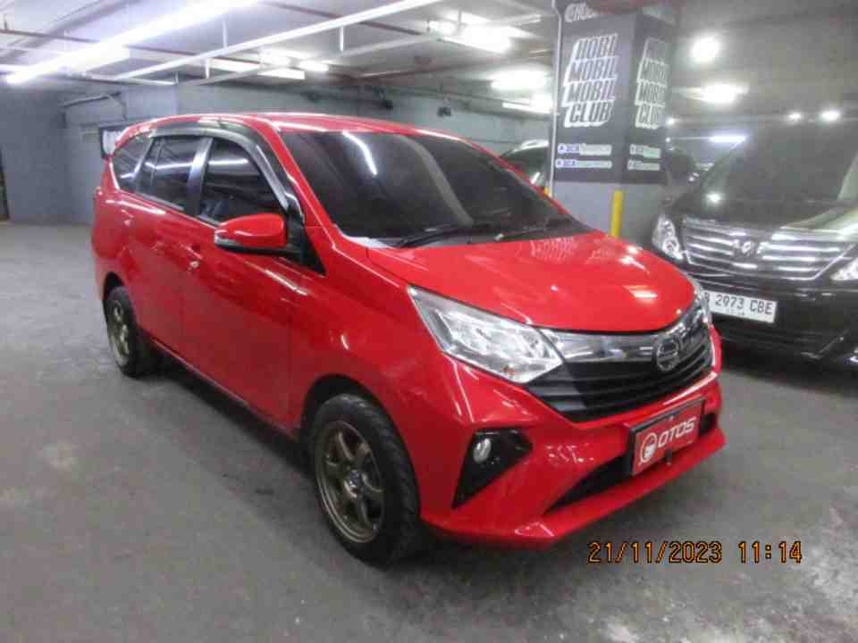 2020 Daihatsu Sigra 1.2 R - Foto 1 dari 9