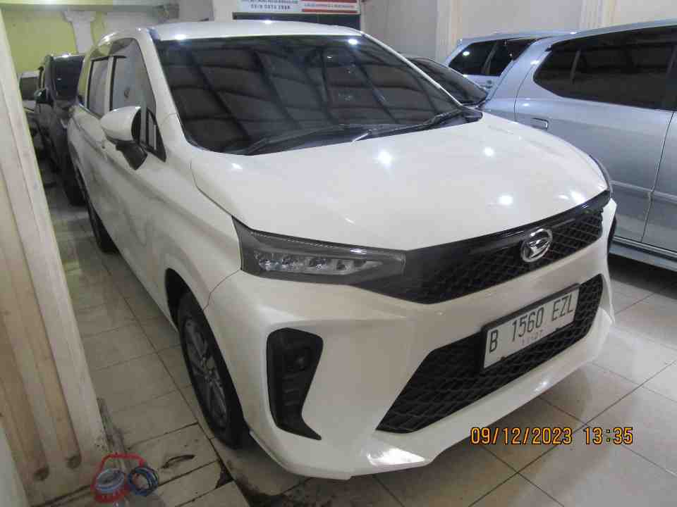 2022 Daihatsu Xenia 1.3 - Foto 1 dari 6