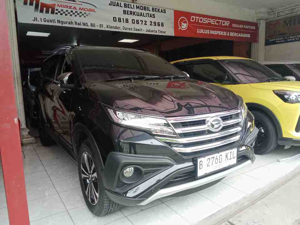 2023 Daihatsu Terios 1.5 R - Foto 1 dari 6