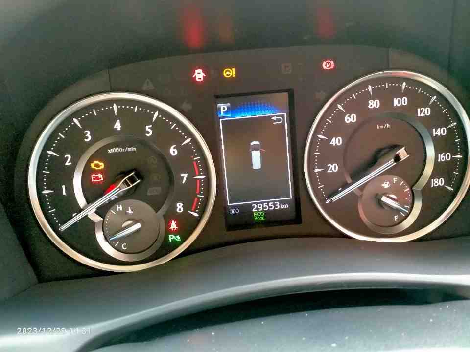 Foto Mobil Bekas Odometer Toyota Alphard 2.5 G tahun 2019