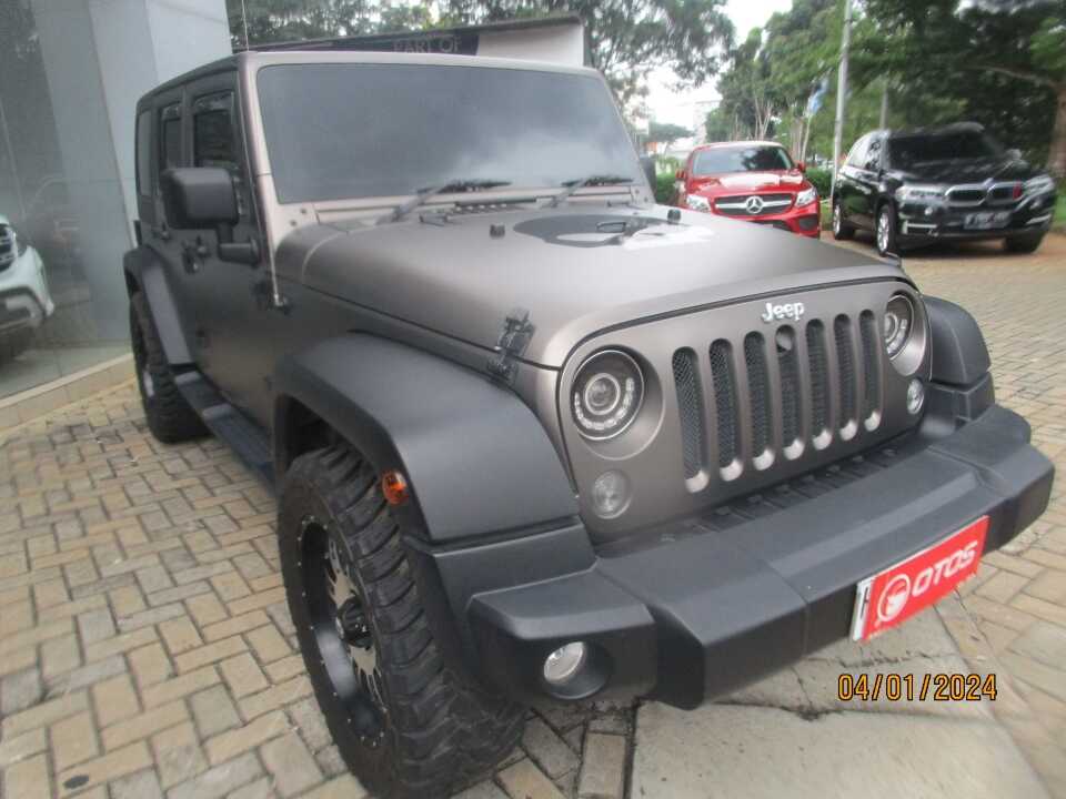2014 Jeep Wrangler 2.8 - Foto 1 dari 6