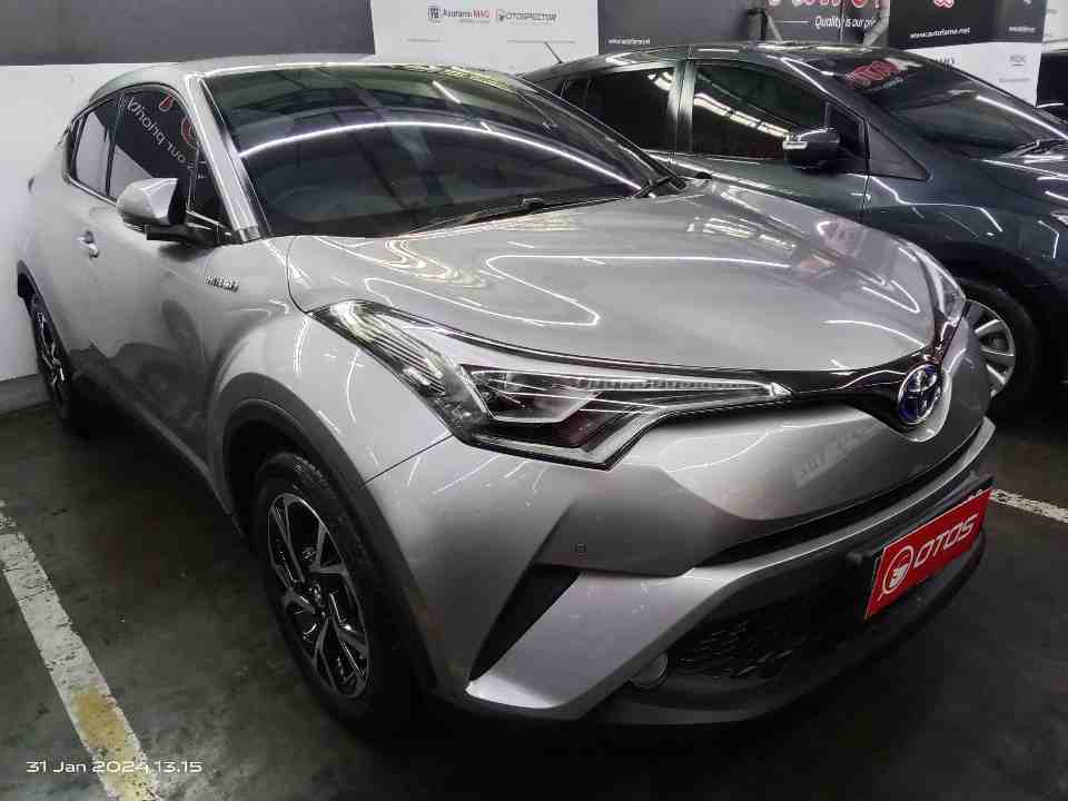 2019 Toyota C-HR 1.8 Hybrid - Foto 1 dari 6