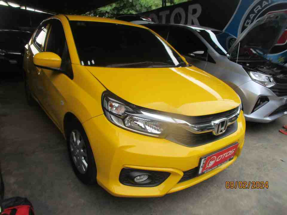 2022 Honda Brio 1.2 E - Foto 1 dari 6