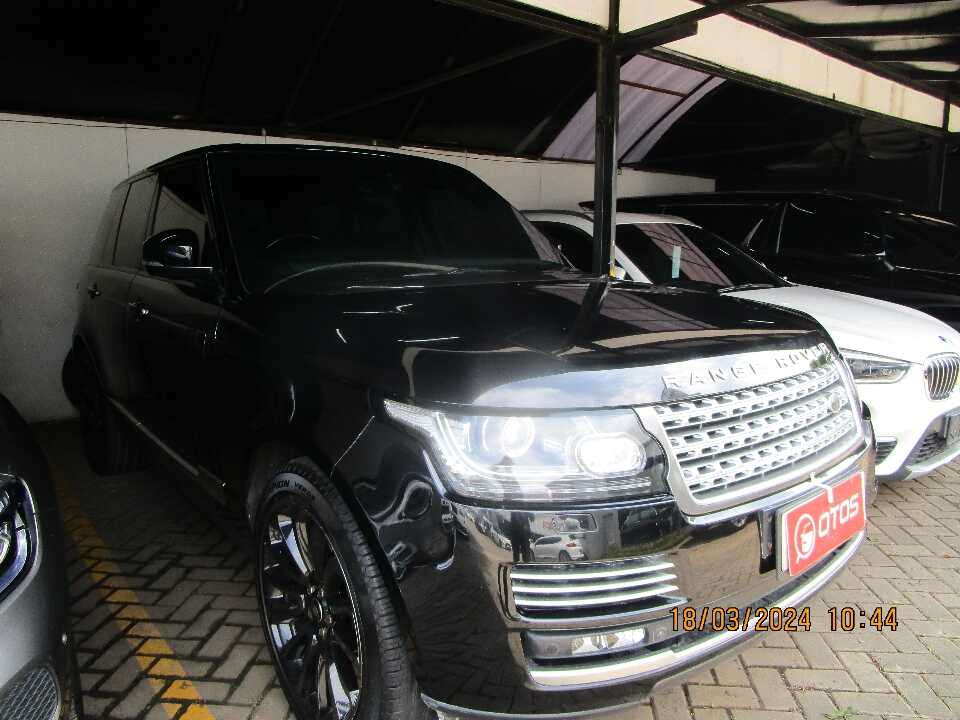2014 Land Rover Range Rover 3.0 - Foto 1 dari 6