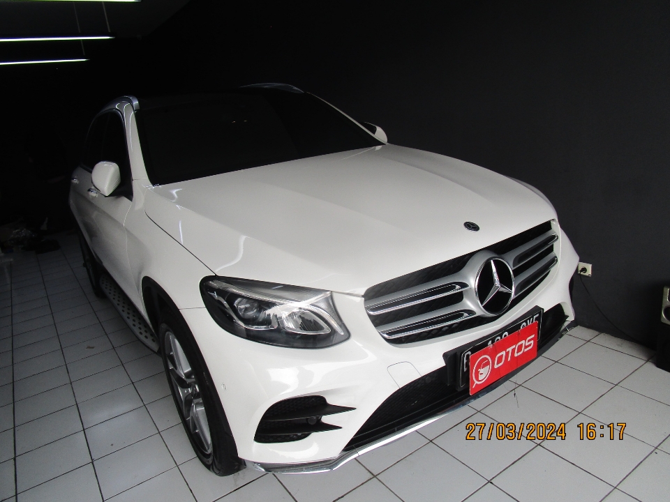 2019 Mercedes-Benz GLC200 2.0 - Foto 1 dari 6