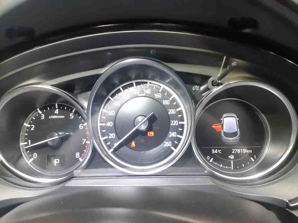 Foto Mobil Bekas Odometer Mazda CX-9 2.0 tahun 2018
