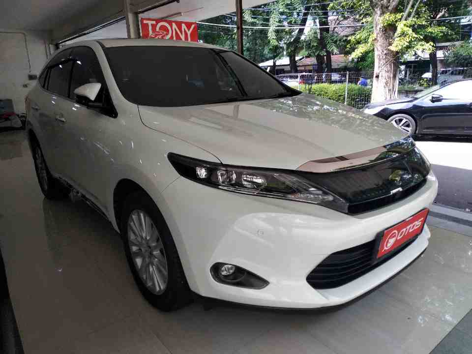 2014 Toyota Harrier 2.0 - Foto 1 dari 6
