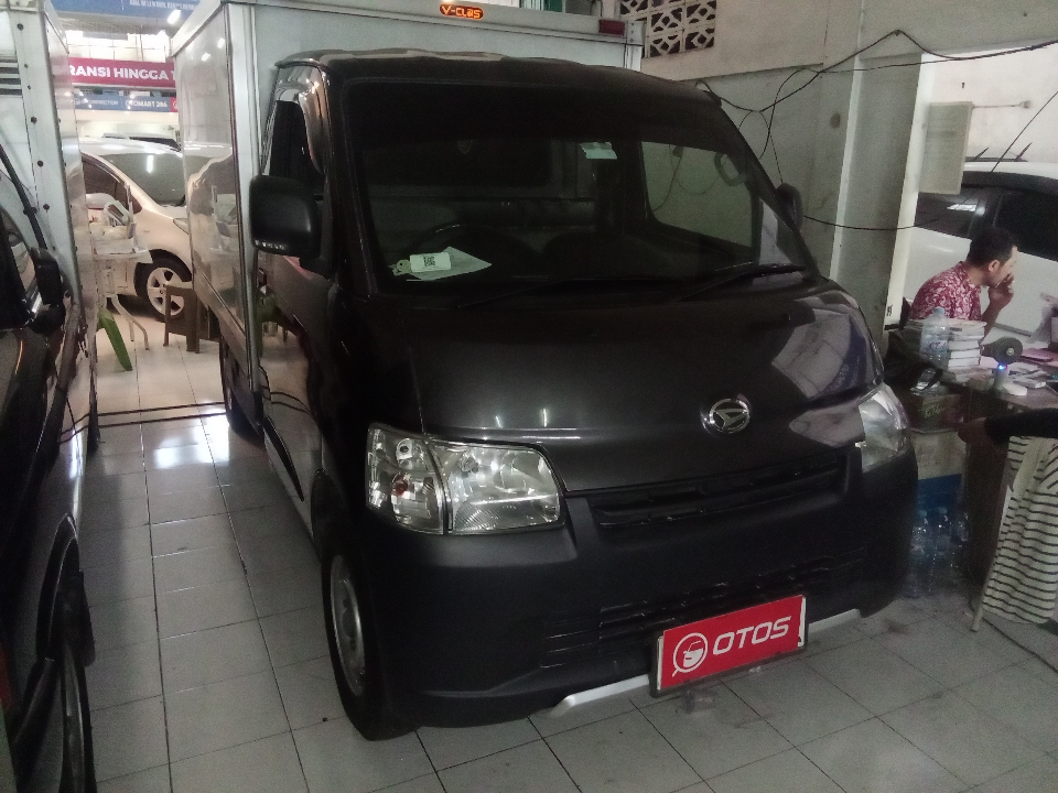 2018 Daihatsu Gran Max 1.3 Box - Foto 1 dari 6
