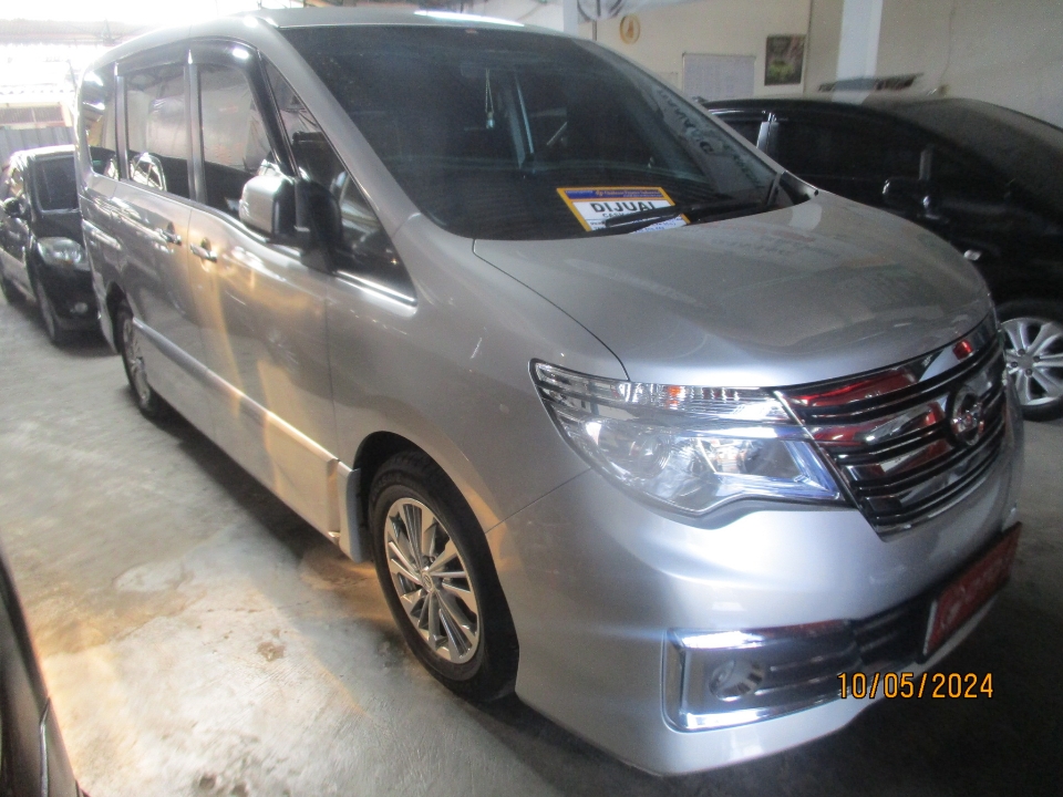 2017 Nissan Serena 2.0 Highway Star - Foto 1 dari 6