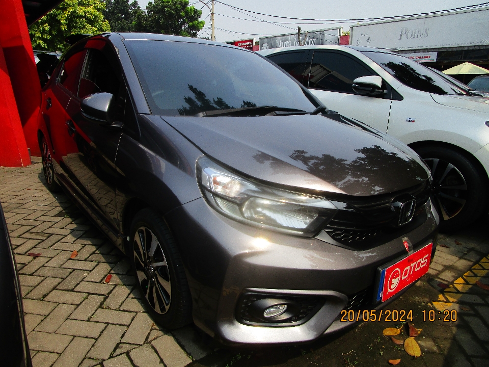 2018 Honda Brio 1.2 RS - Foto 1 dari 6
