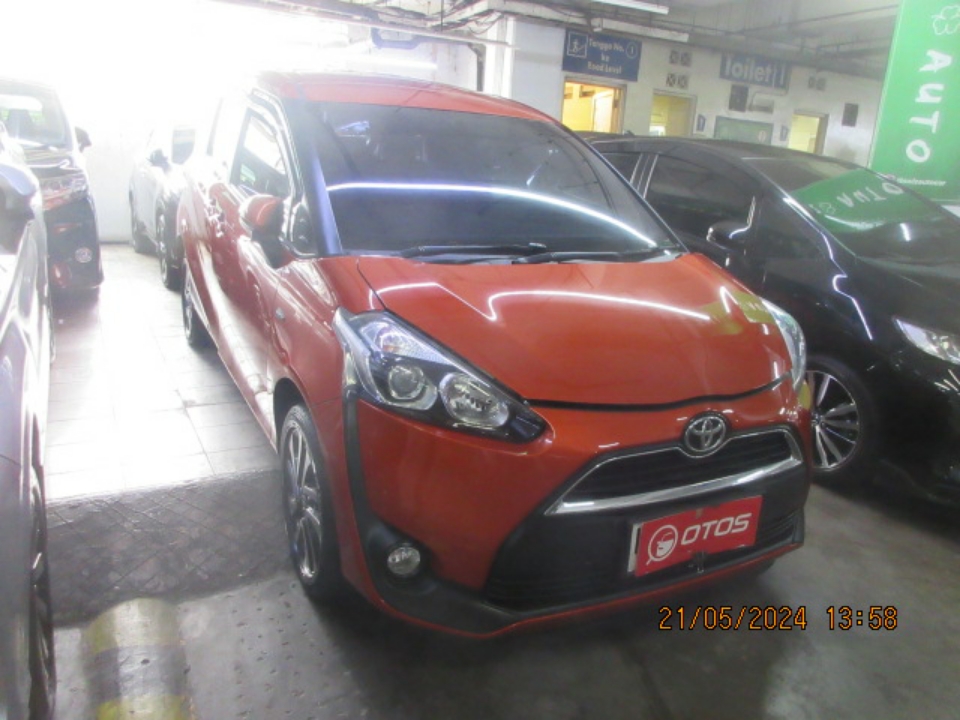 2018 Toyota Sienta 1.5 V - Foto 1 dari 6