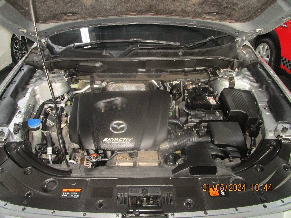 Foto Mobil Bekas Mesin Mazda CX-5 2.5 tahun 2018