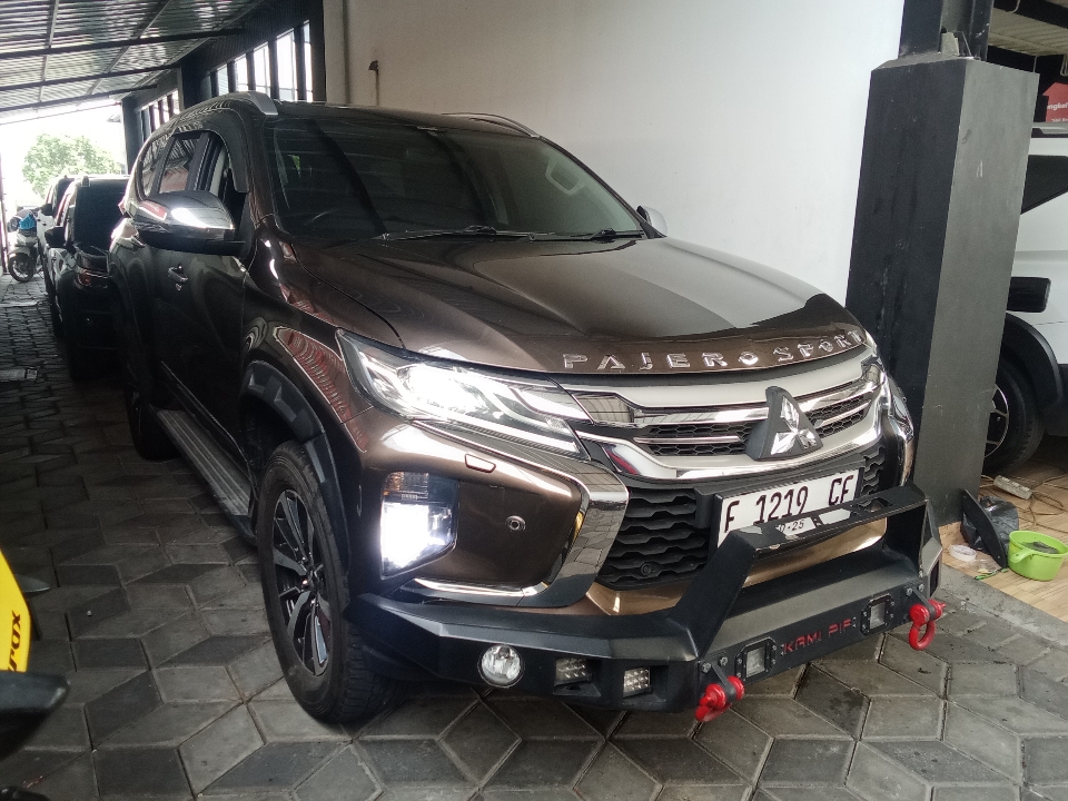 2018 Mitsubishi Pajero Sport 2.4 Dakar 4X2 - Foto 1 dari 6