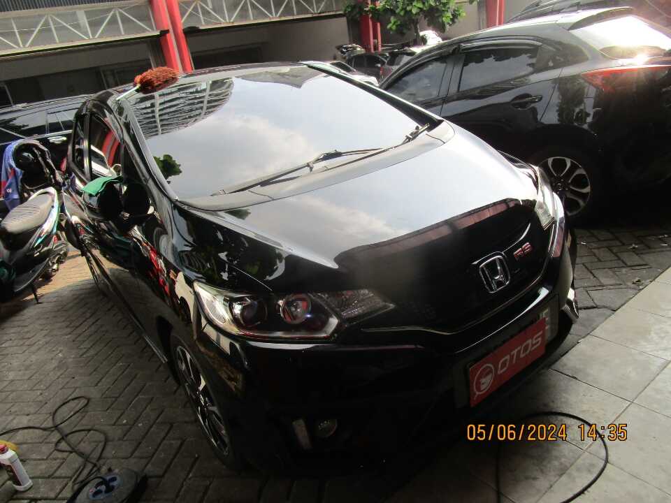 2017 Honda Jazz 1.5 RS - Foto 1 dari 6