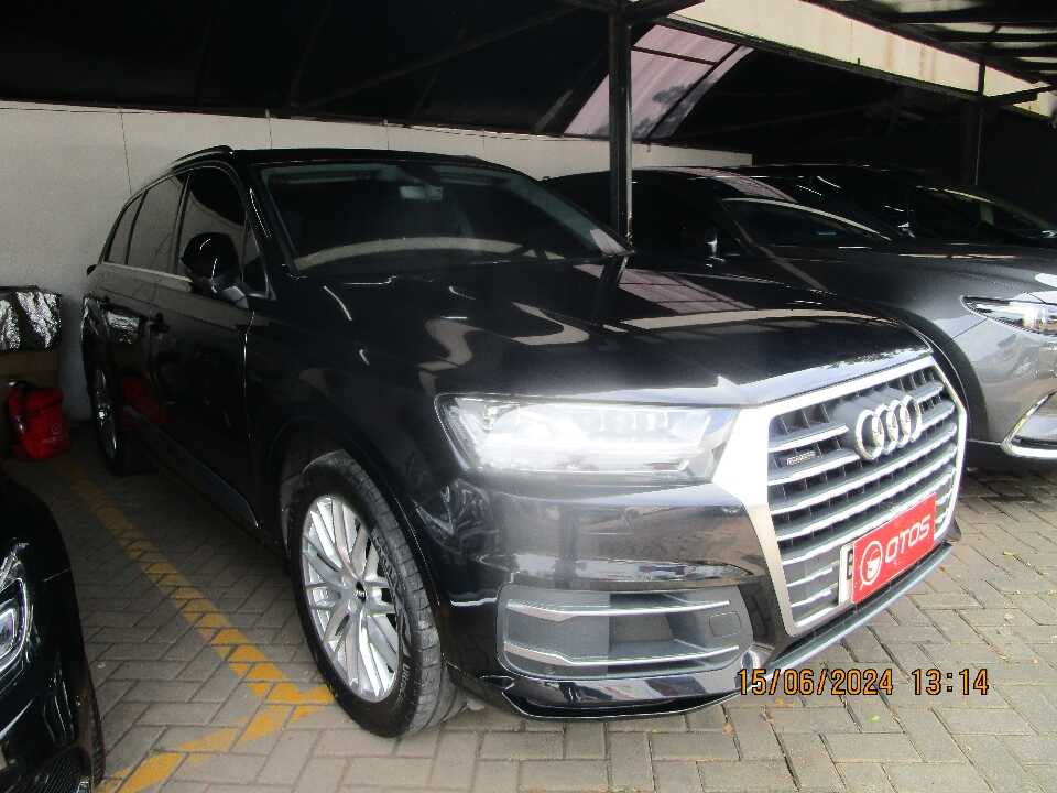 2015 Audi Q7 3.0 TFSI - Foto 1 dari 6