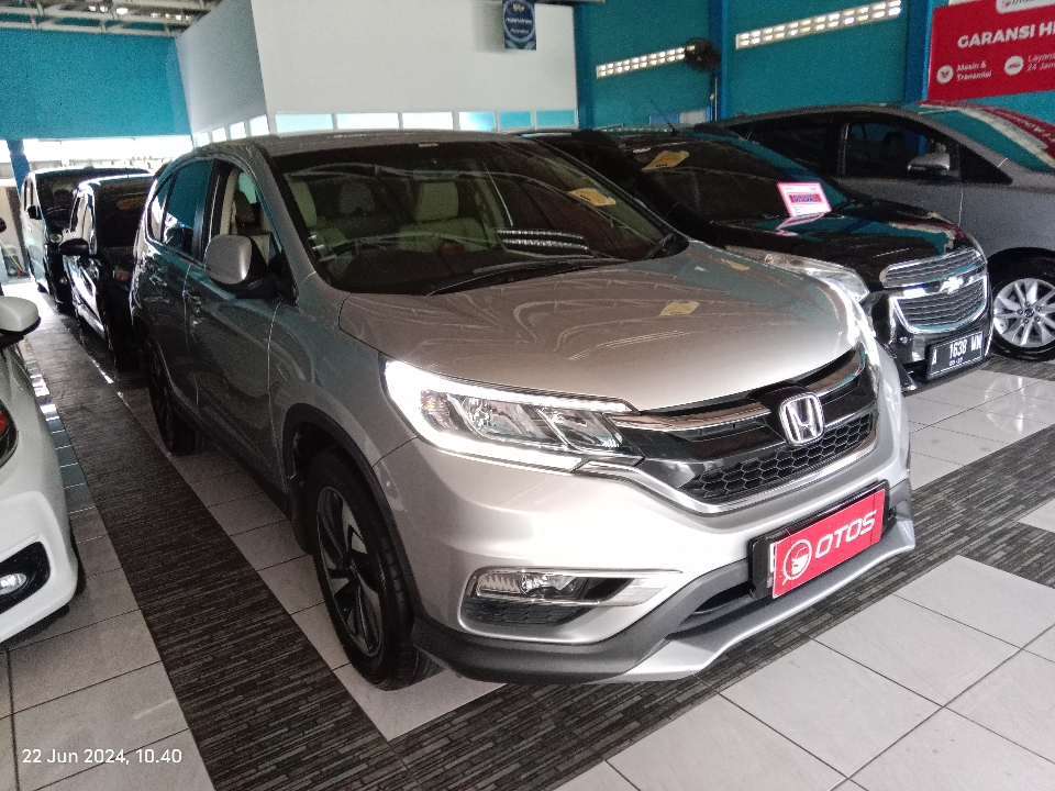 2015 Honda CR-V 2.4 - Foto 1 dari 6