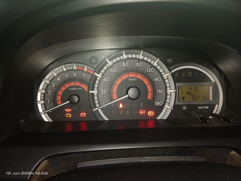 Foto Mobil Bekas Odometer Daihatsu Xenia 1.3 X tahun 2016