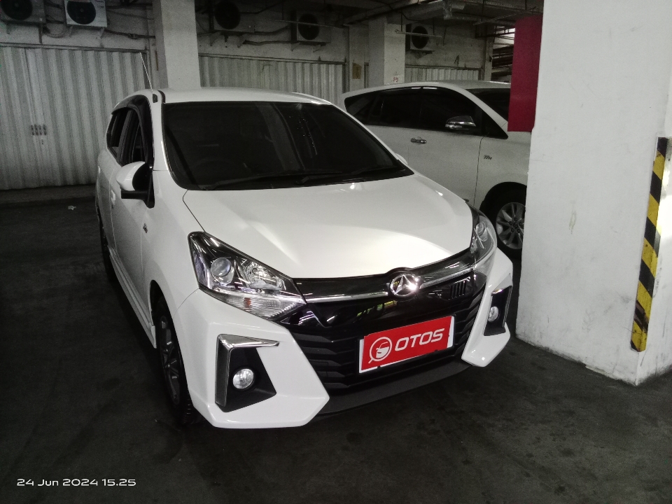 2022 Daihatsu Ayla 1.2 R - Foto 1 dari 6