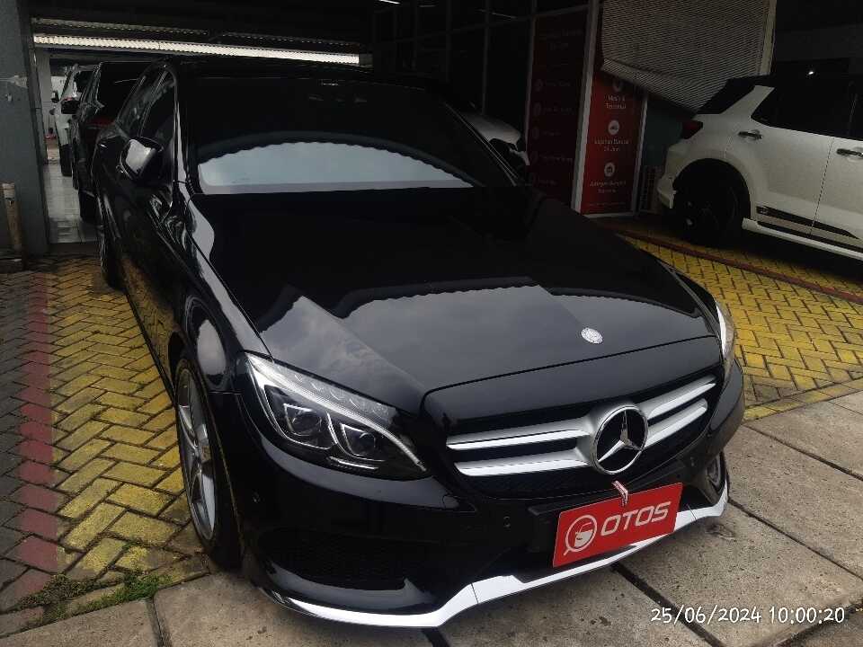 2015 Mercedes-Benz C250 2.0 - Foto 1 dari 6