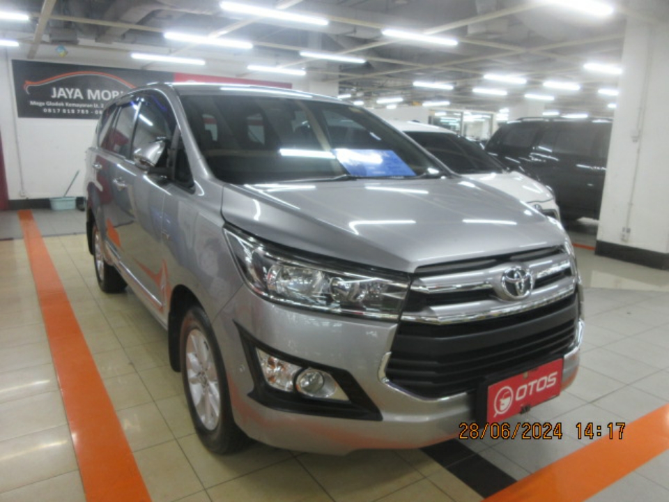 2016 Toyota Kijang Innova 2.0 V - Foto 1 dari 6