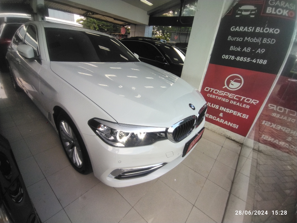 2018 BMW 530i 2.0 - Foto 1 dari 6