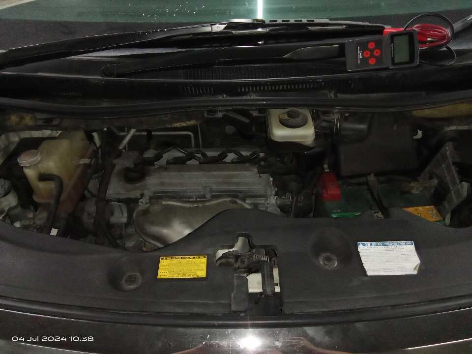 Foto Mobil Bekas Mesin Toyota Vellfire 2.4 ZG tahun 2013