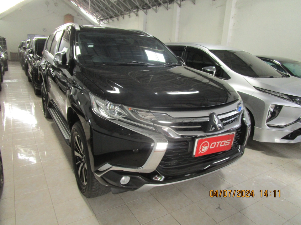 2018 Mitsubishi Pajero Sport 2.4 Dakar 4X2 - Foto 1 dari 6