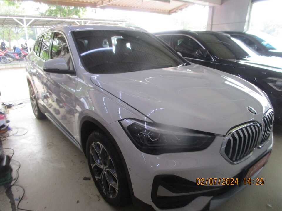 2021 BMW X1 1.5 Sdrive18i - Foto 1 dari 6