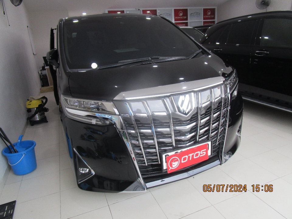 2020 Toyota Alphard 2.5 G - Foto 1 dari 6