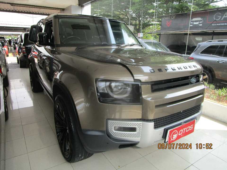 2020 Land Rover Defender 2.0 - Foto 1 dari 6