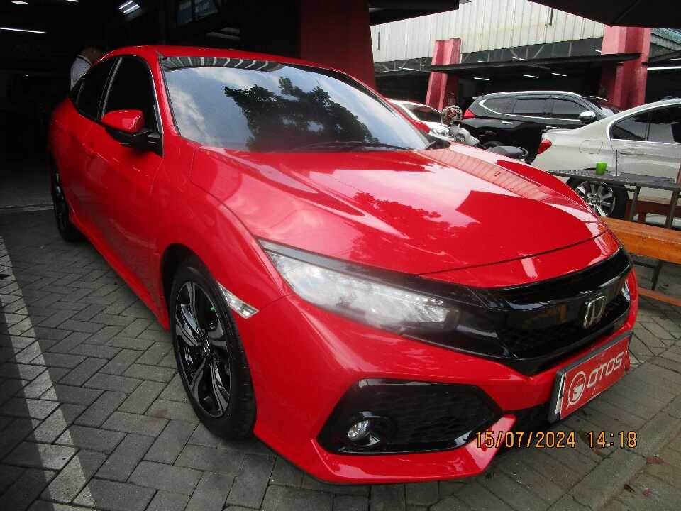 2017 Honda Civic 1.5 Turbo - Foto 1 dari 6